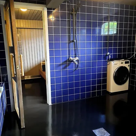 別荘 Family House Kupittaa Diplomat, Sauna, Garden, Whole House For *