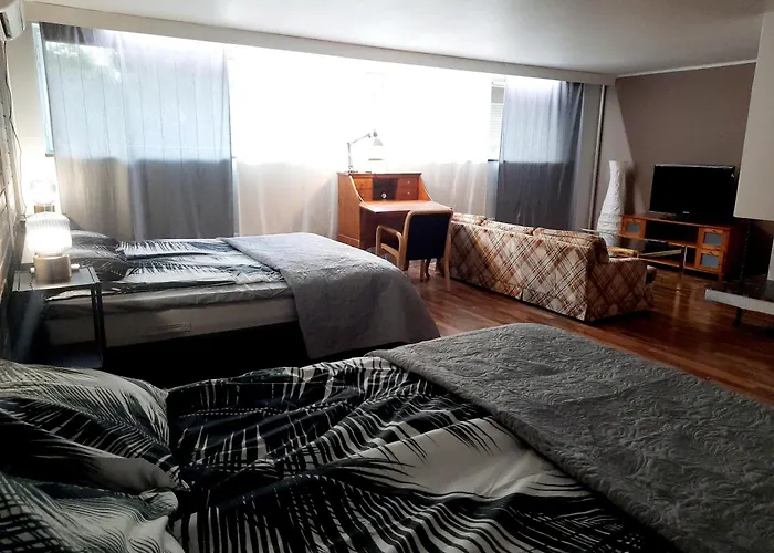 Family House Kupittaa Diplomat, Sauna, Garden, Whole House For